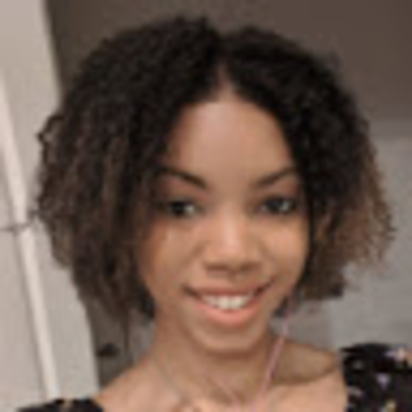 Meet your Posher, Tyana - Picture 1 of 1